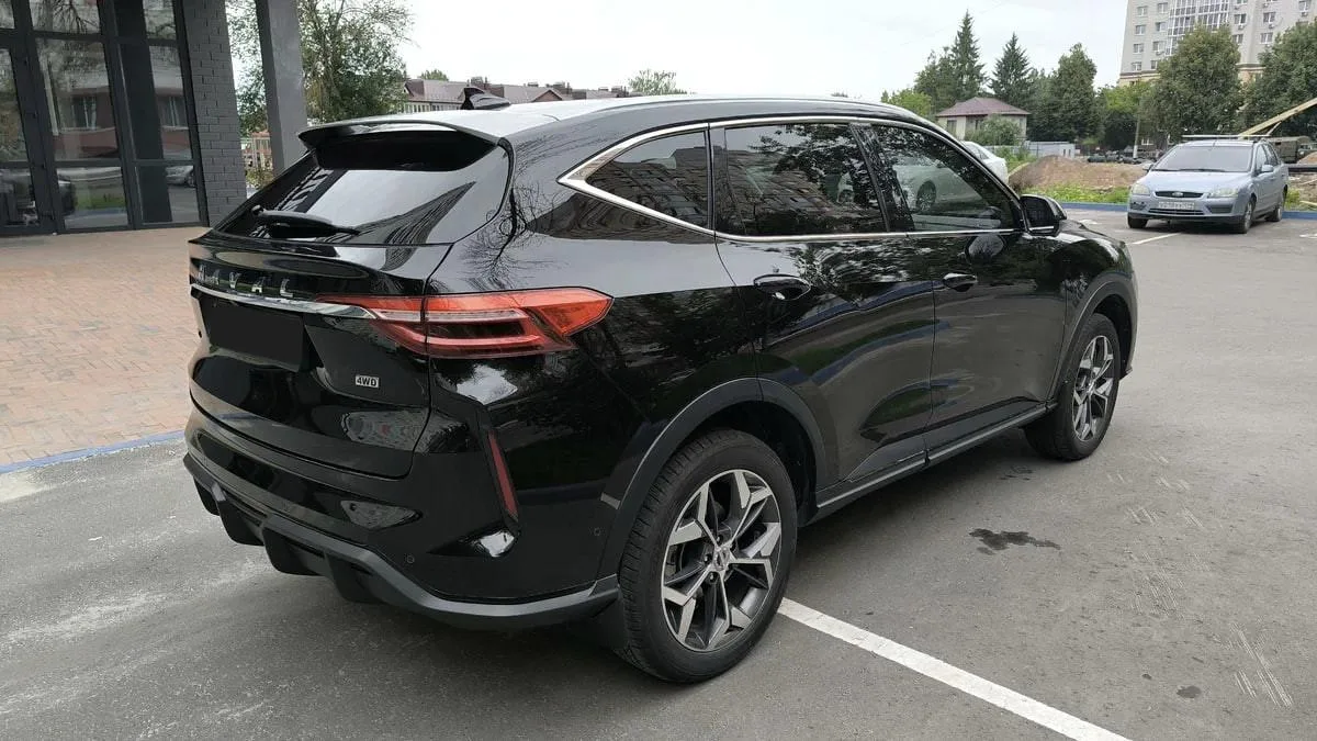 Haval F7