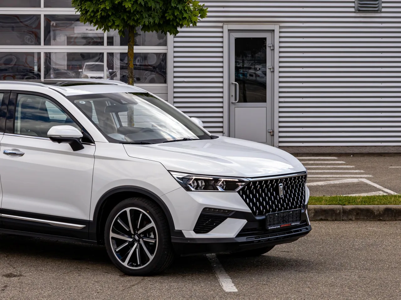 FAW Bestune T77