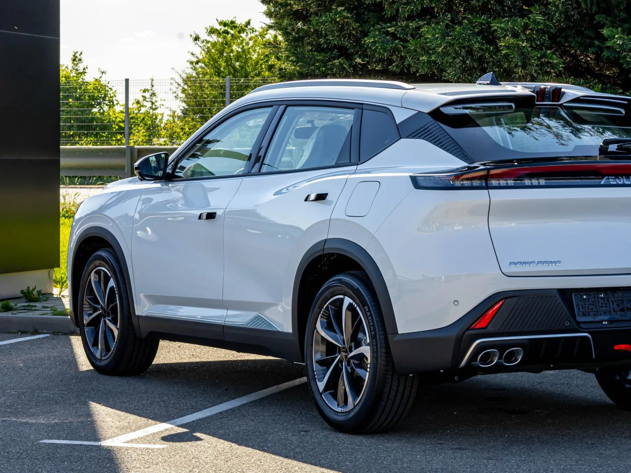 Dongfeng Mage