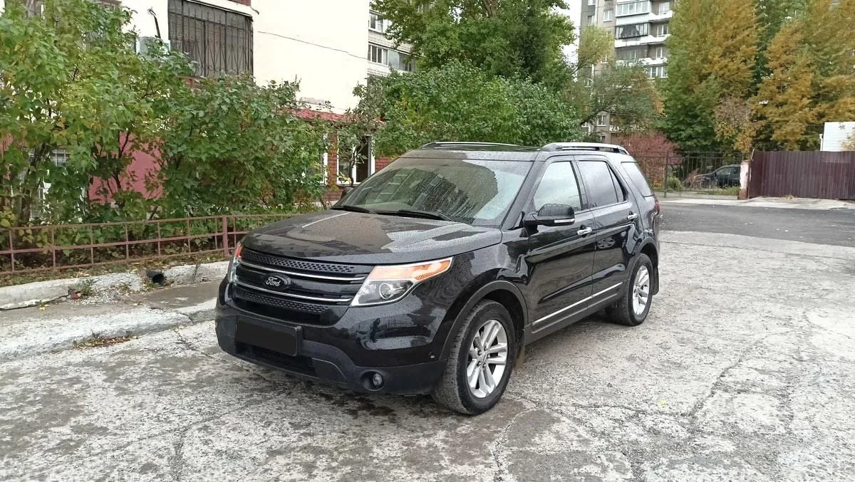 Ford Explorer