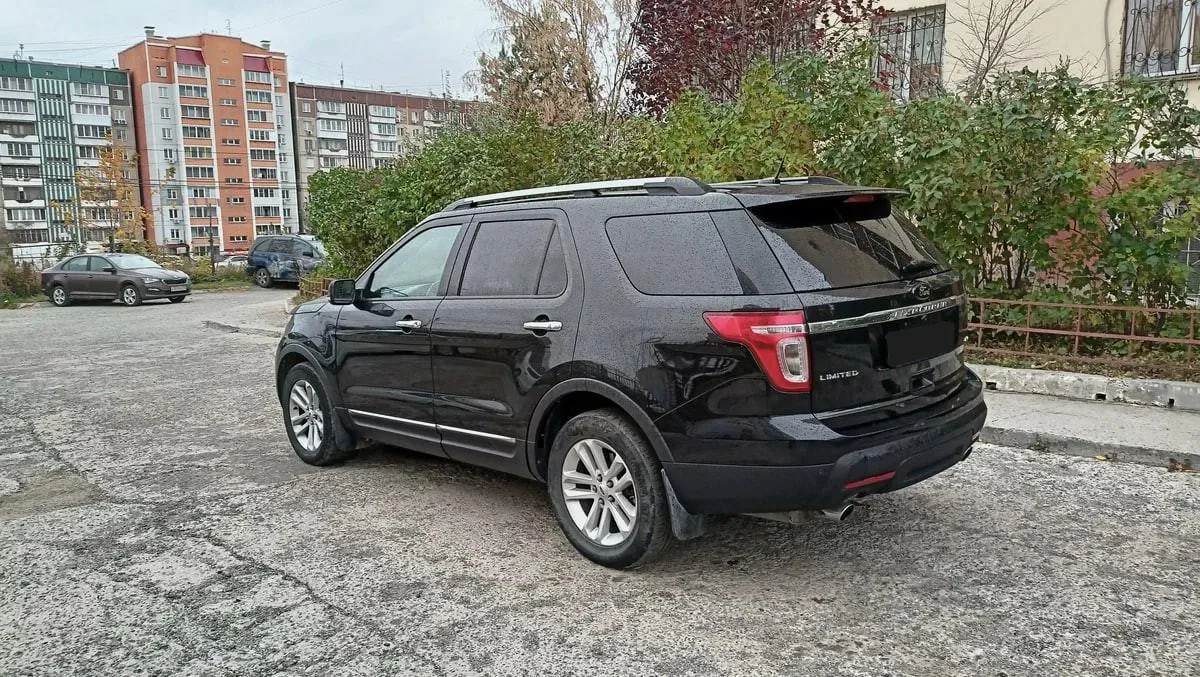 Ford Explorer
