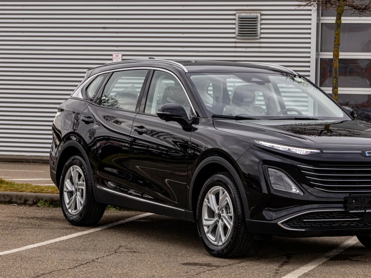 FAW Bestune T90