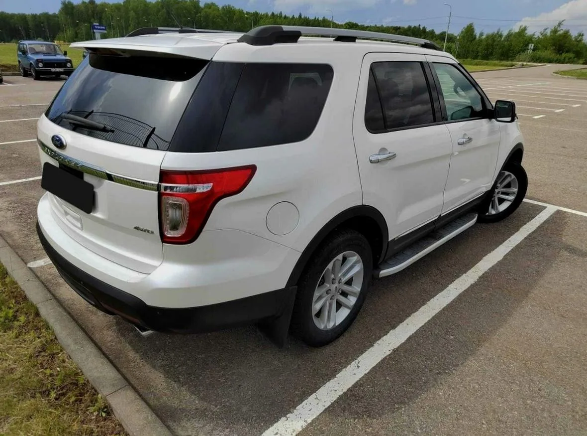 Ford Explorer