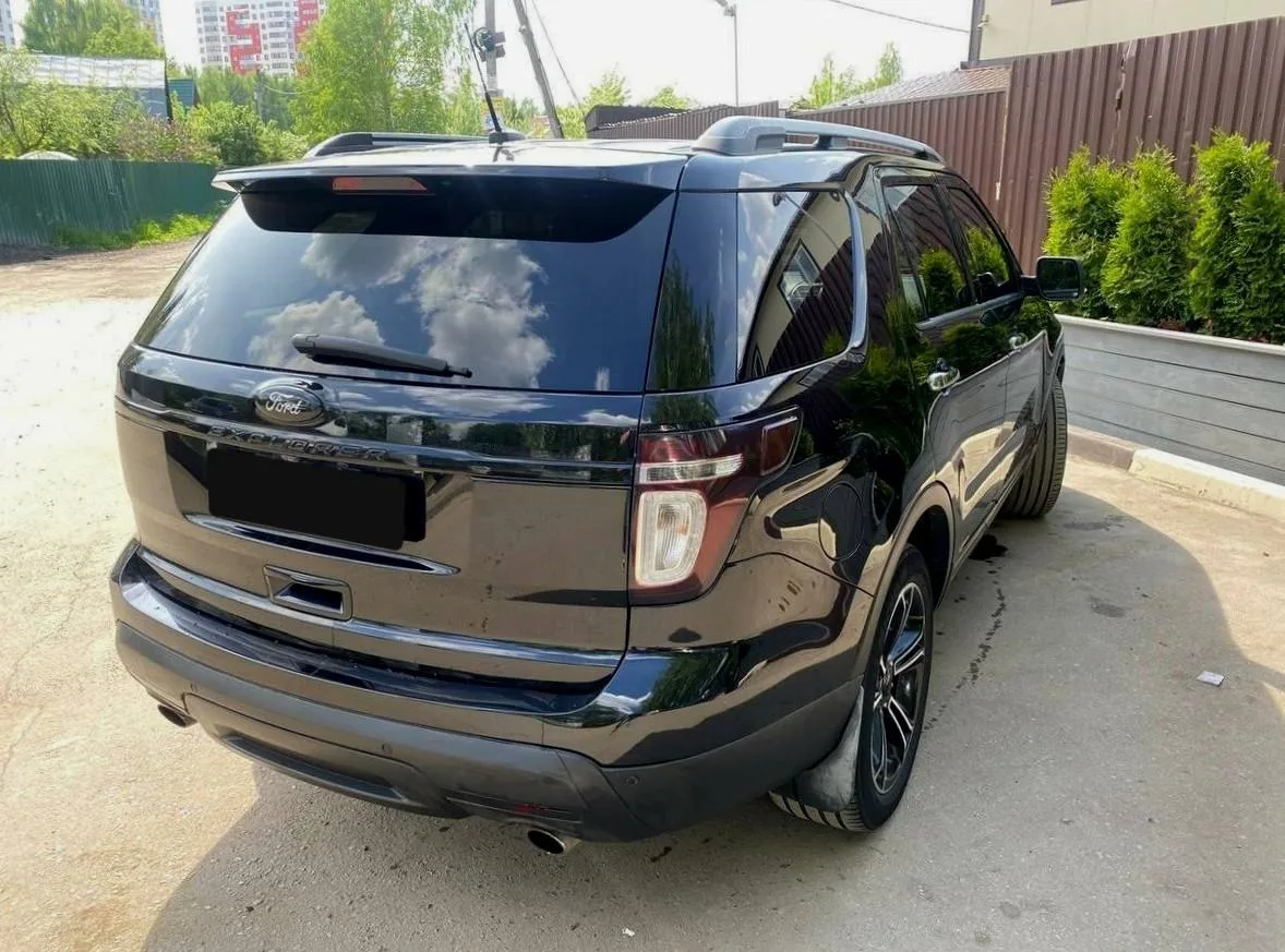 Ford Explorer
