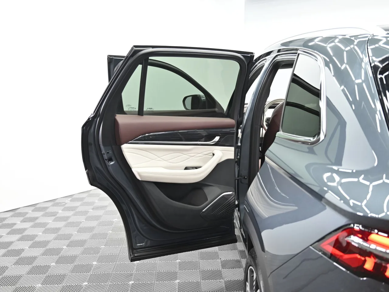 Geely Monjaro