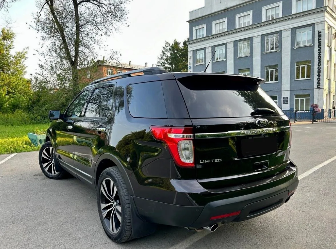 Ford Explorer