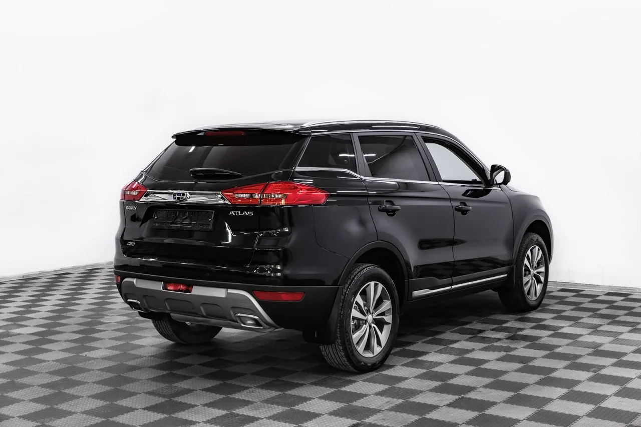 Geely Atlas
