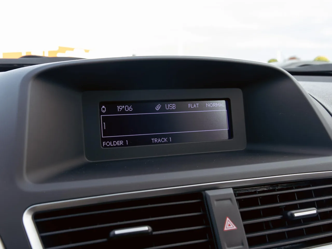FAW Besturn X80