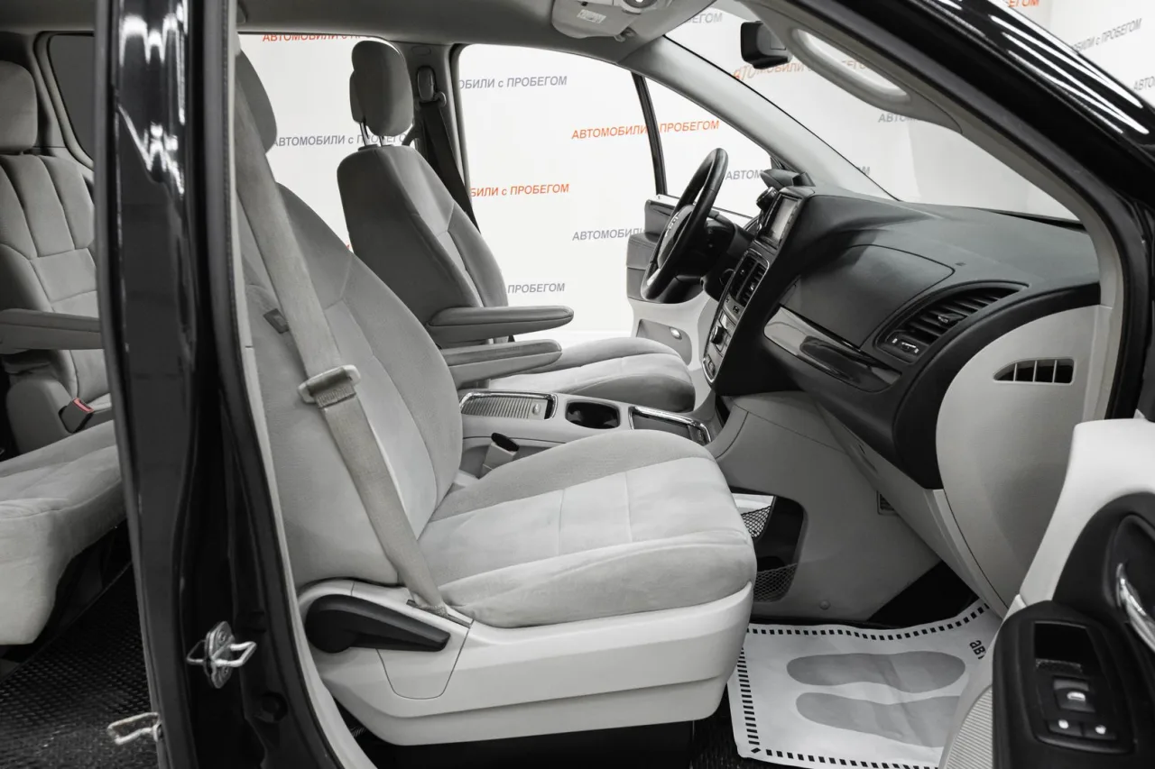 Dodge Caravan