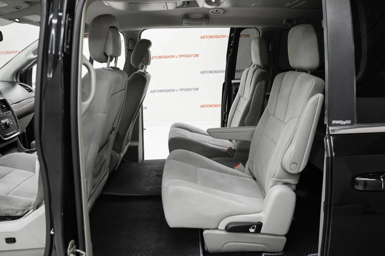 Dodge Caravan