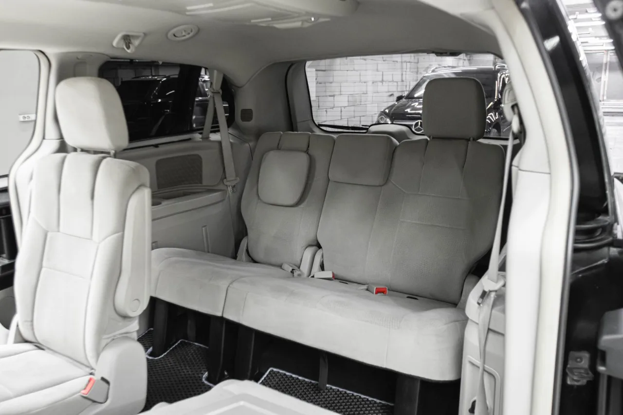 Dodge Caravan
