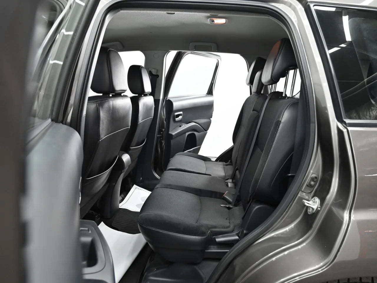 Citroen C-Crosser