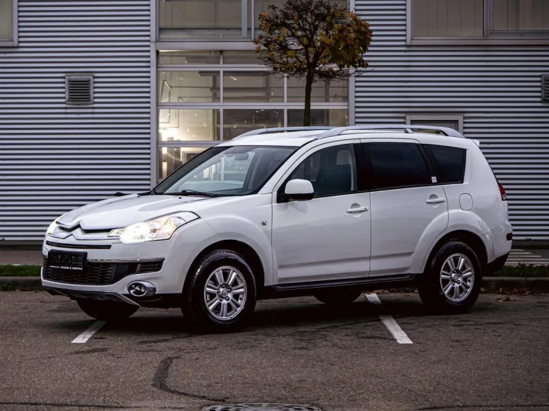 Citroen C-Crosser 2012