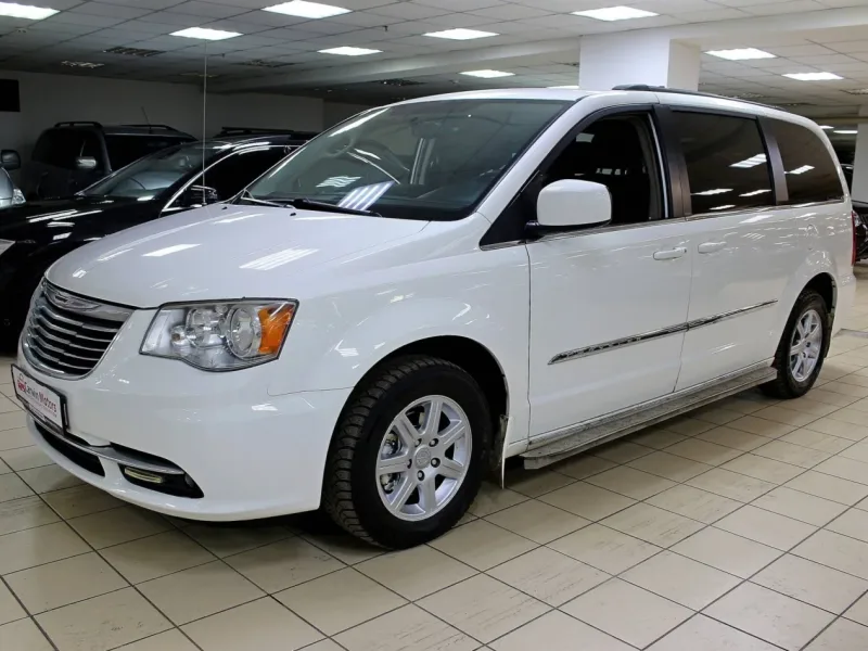 Chrysler Town & Country 2012