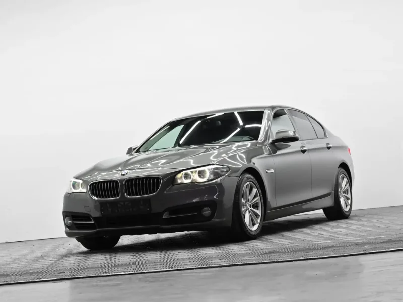 BMW 5 серии 2013