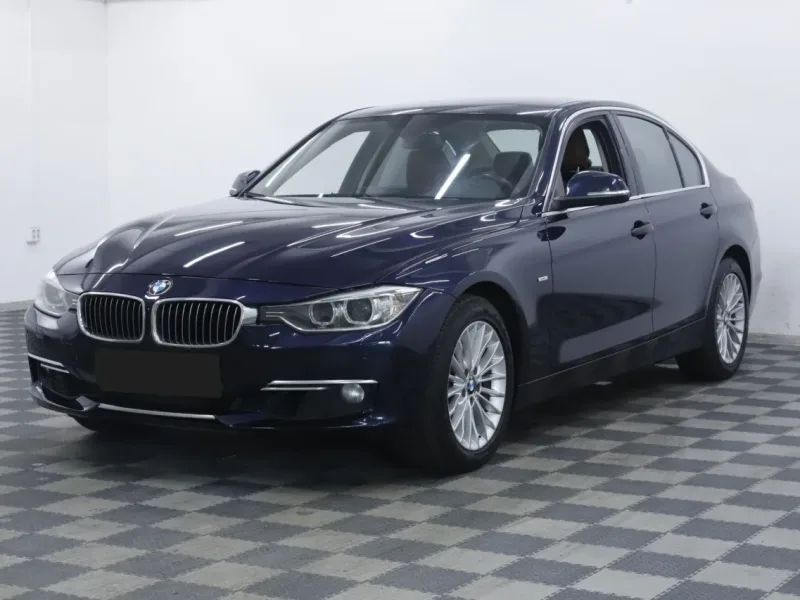 BMW 3 серии 2012
