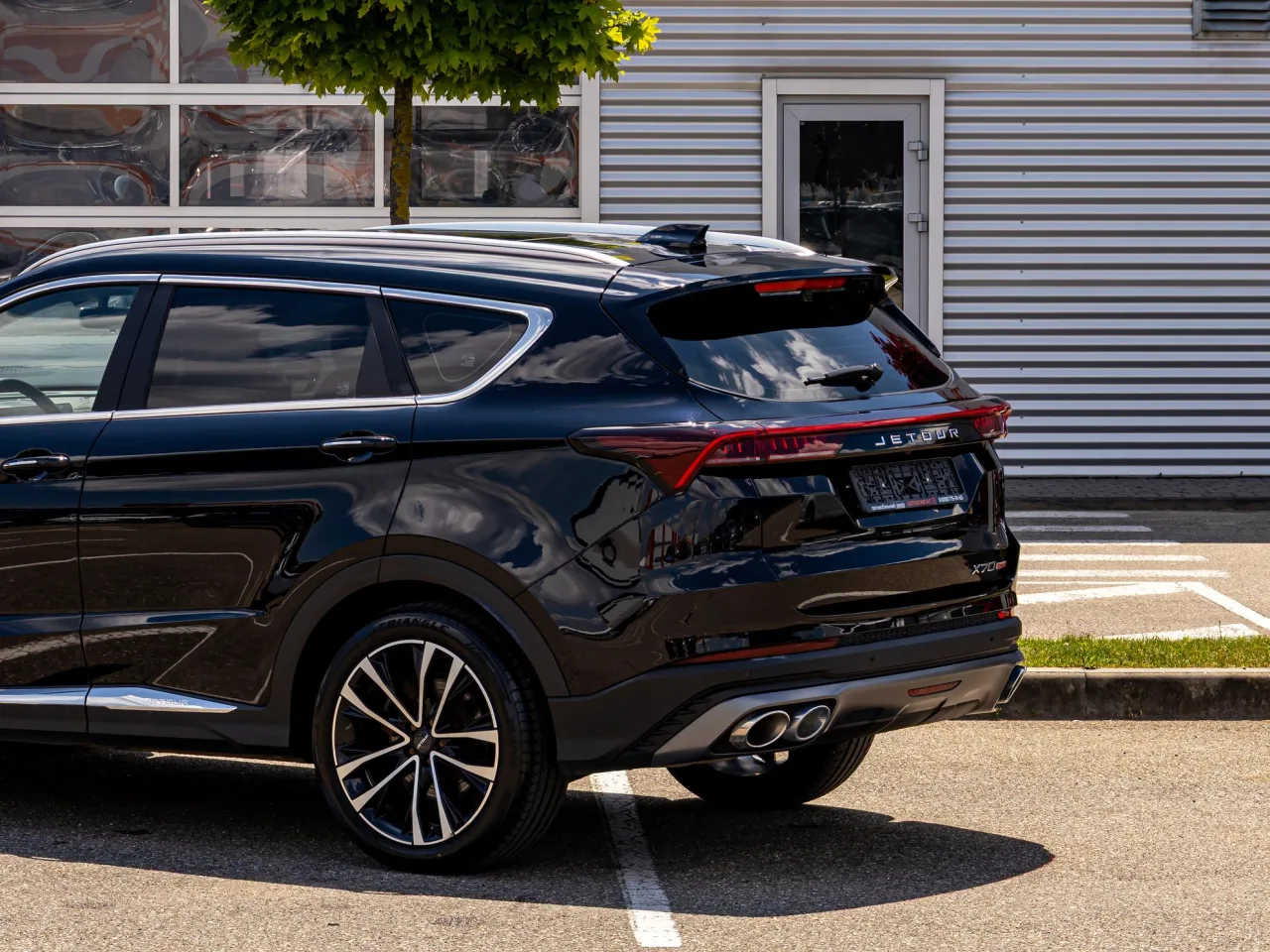 Jetour X70+
