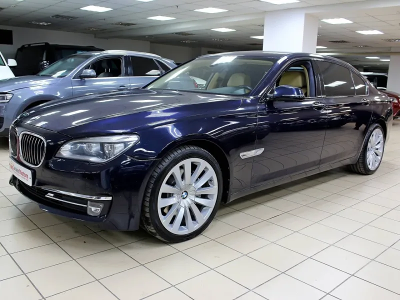BMW 7 серии 2014