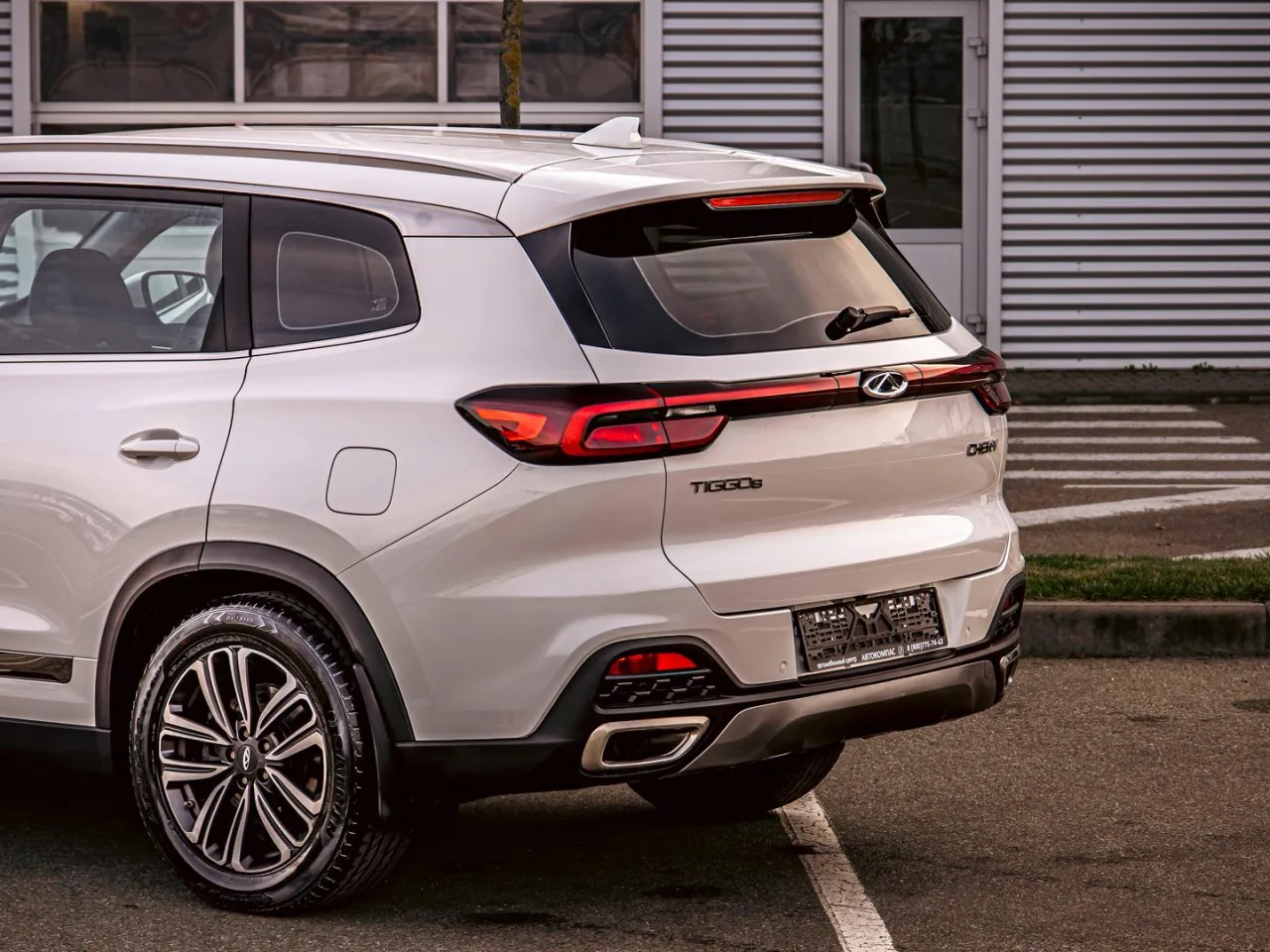 Chery Tiggo 8
