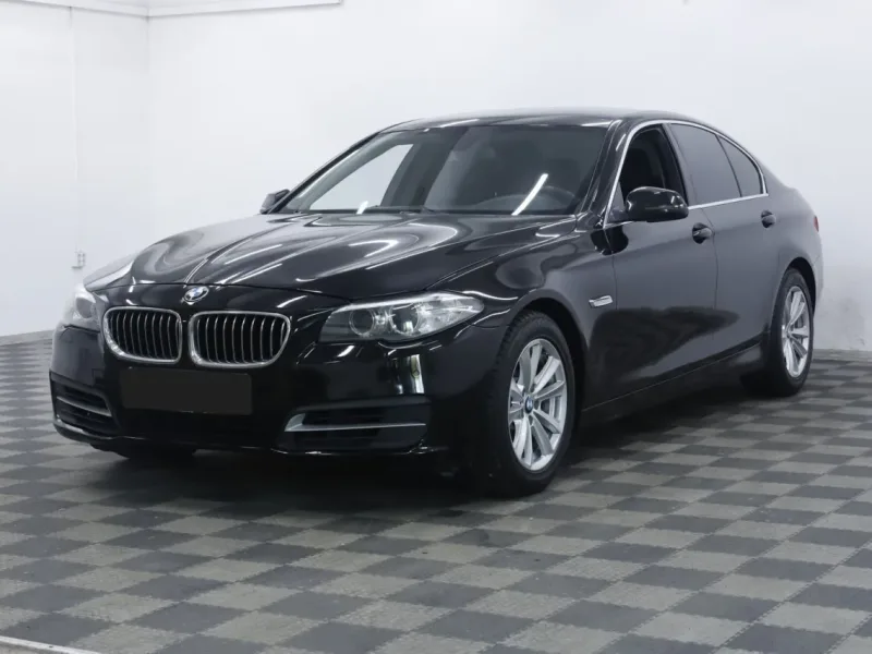 BMW 5 серии 2013
