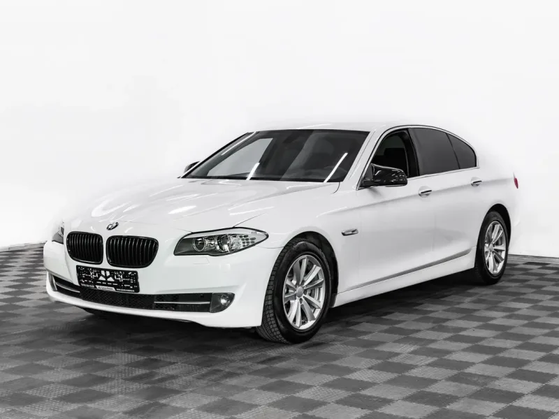 BMW 5 серии 2013