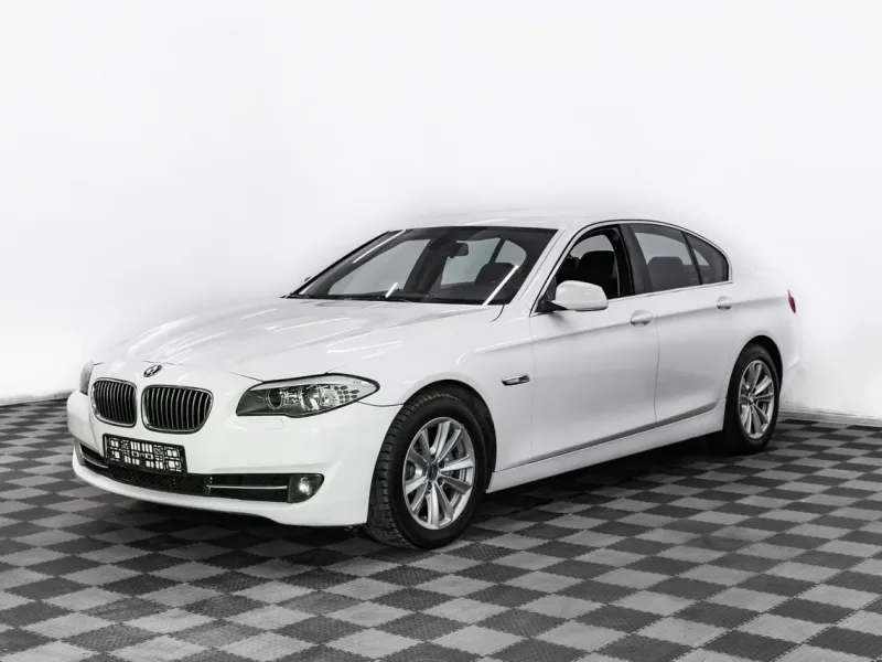 BMW 5 серии 2012