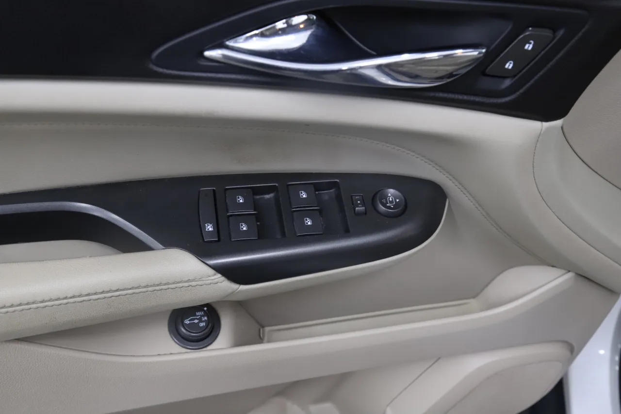 Cadillac SRX