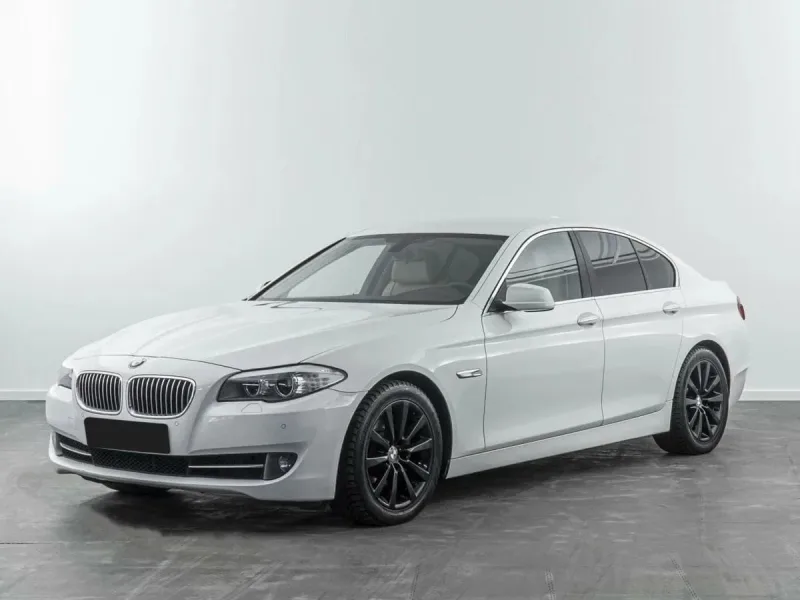 BMW 5 серии 2016