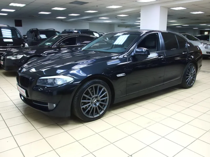 BMW 5 серии 2012