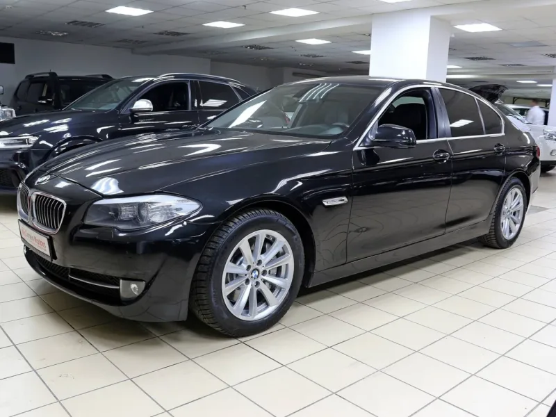 BMW 5 серии 2012
