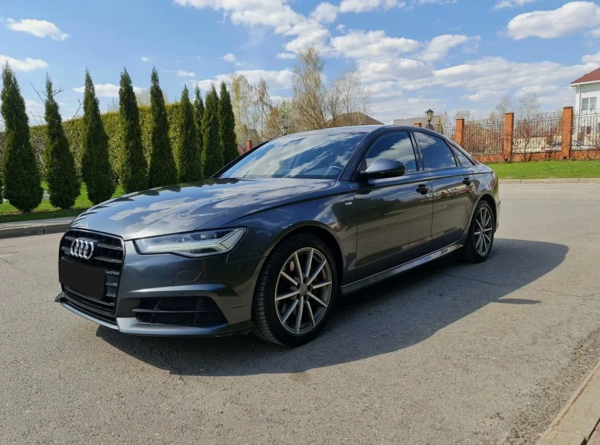 Audi A6