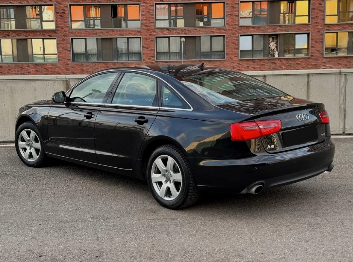 Audi A6
