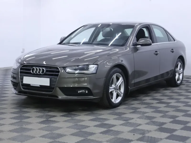Audi A4 2015