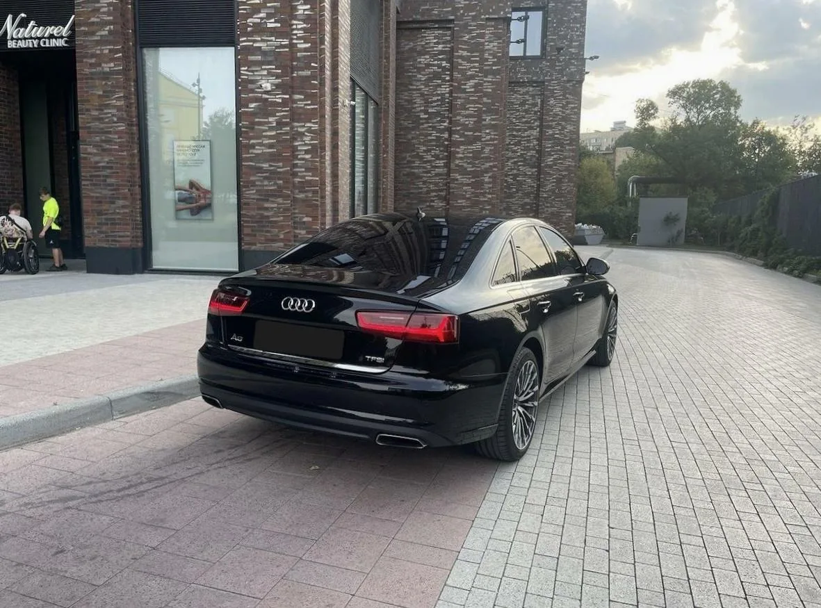 Audi A6