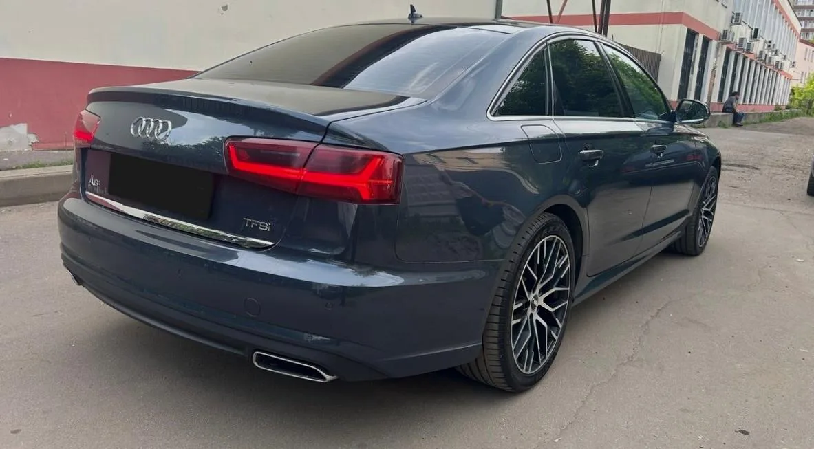 Audi A6