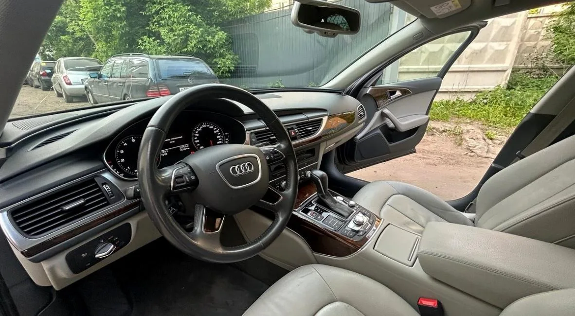 Audi A6