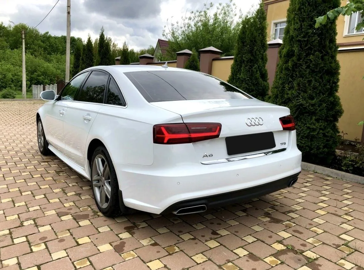 Audi A6