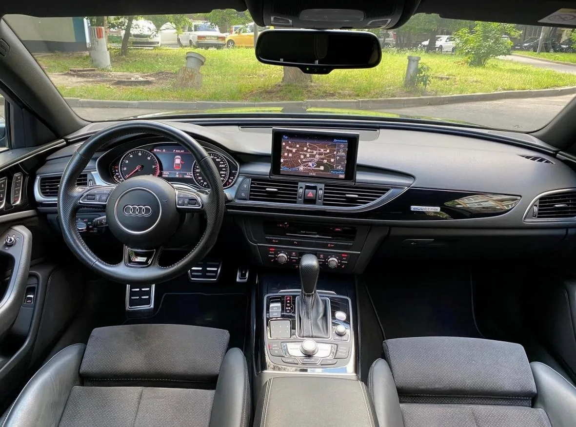 Audi A6