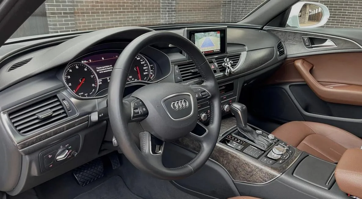 Audi A6