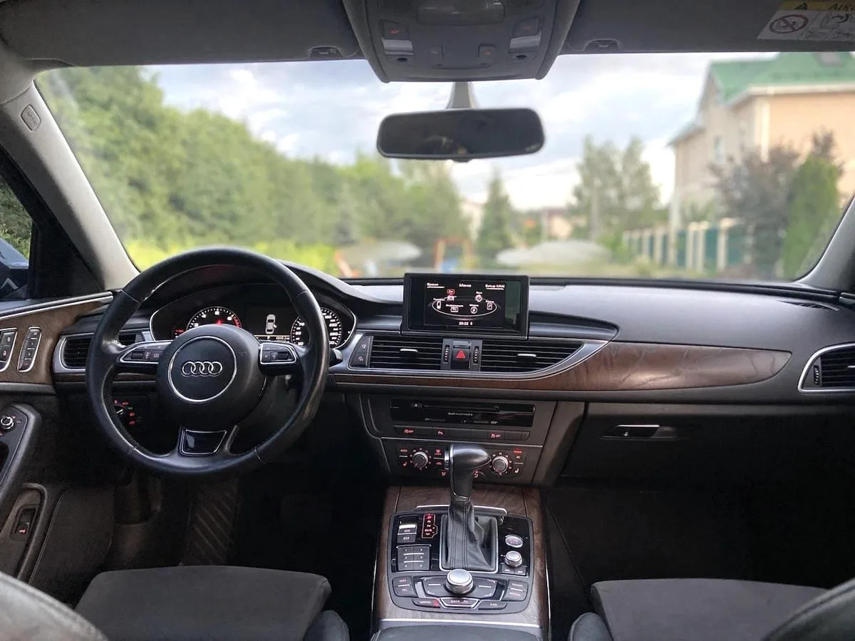 Audi A6
