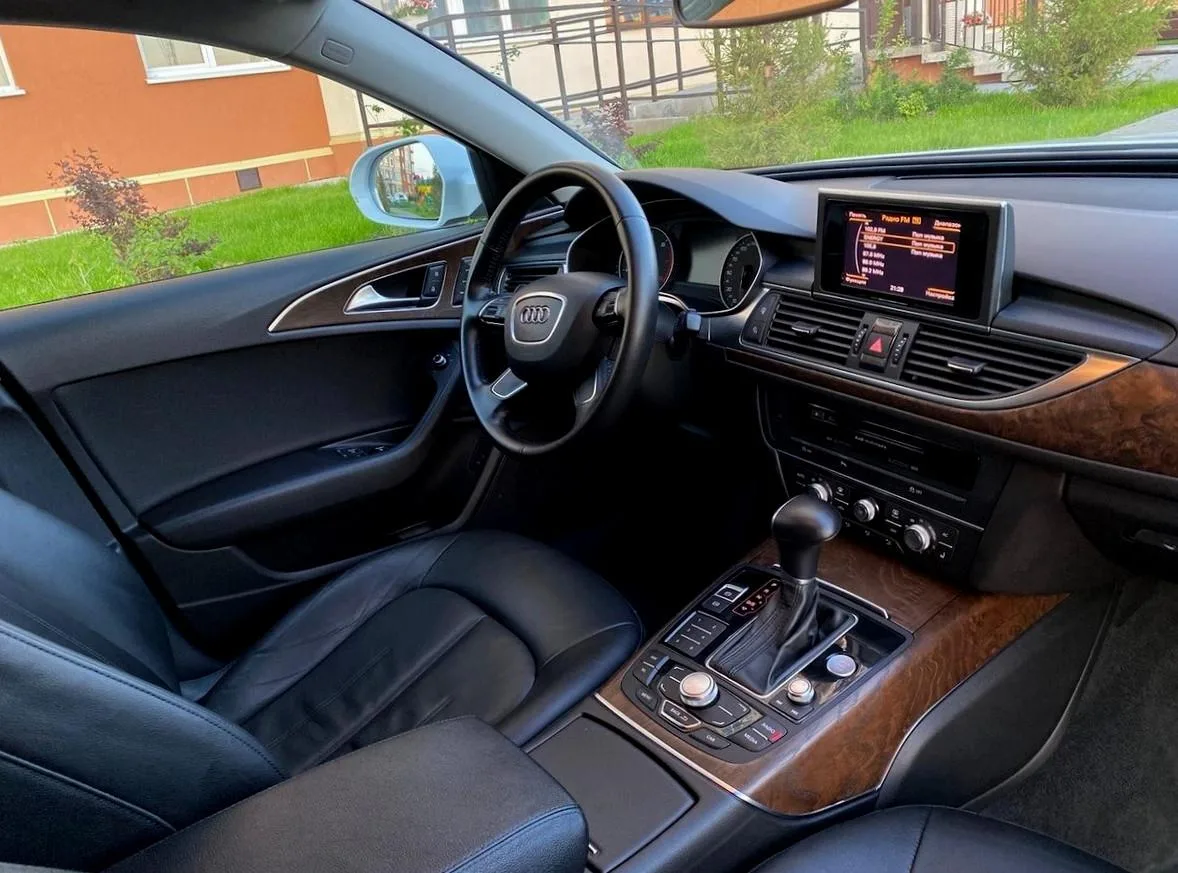 Audi A6
