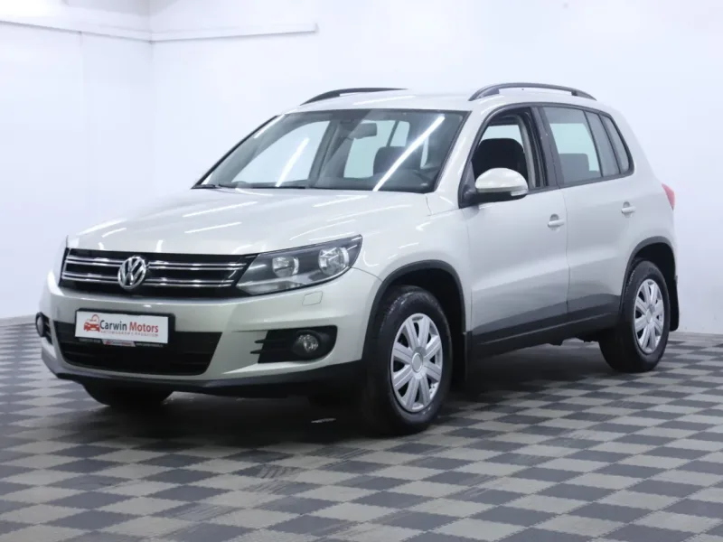 Volkswagen Tiguan 2015