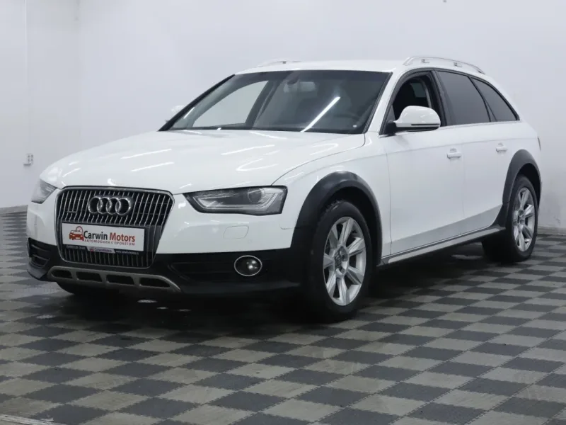 Audi A4 allroad 2013