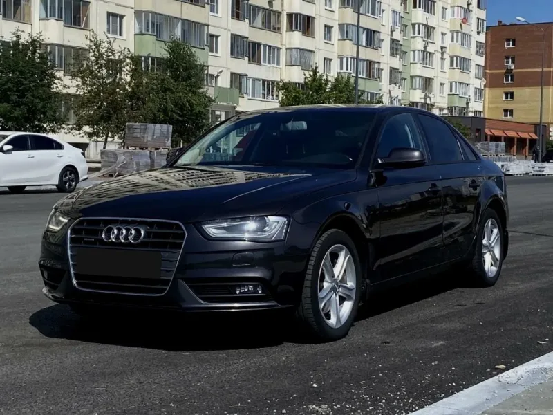 Audi A4 2014