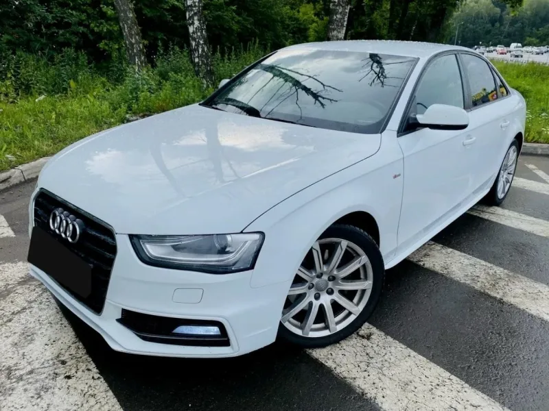 Audi A4 2014