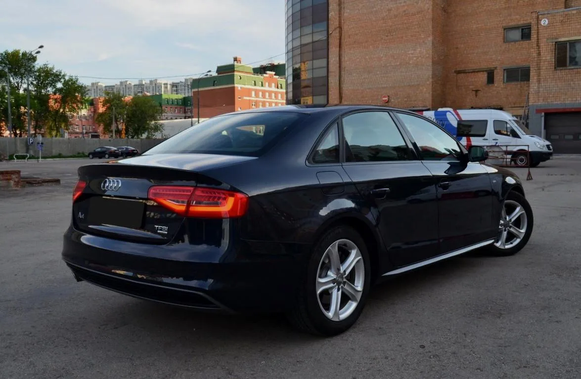 Audi A4