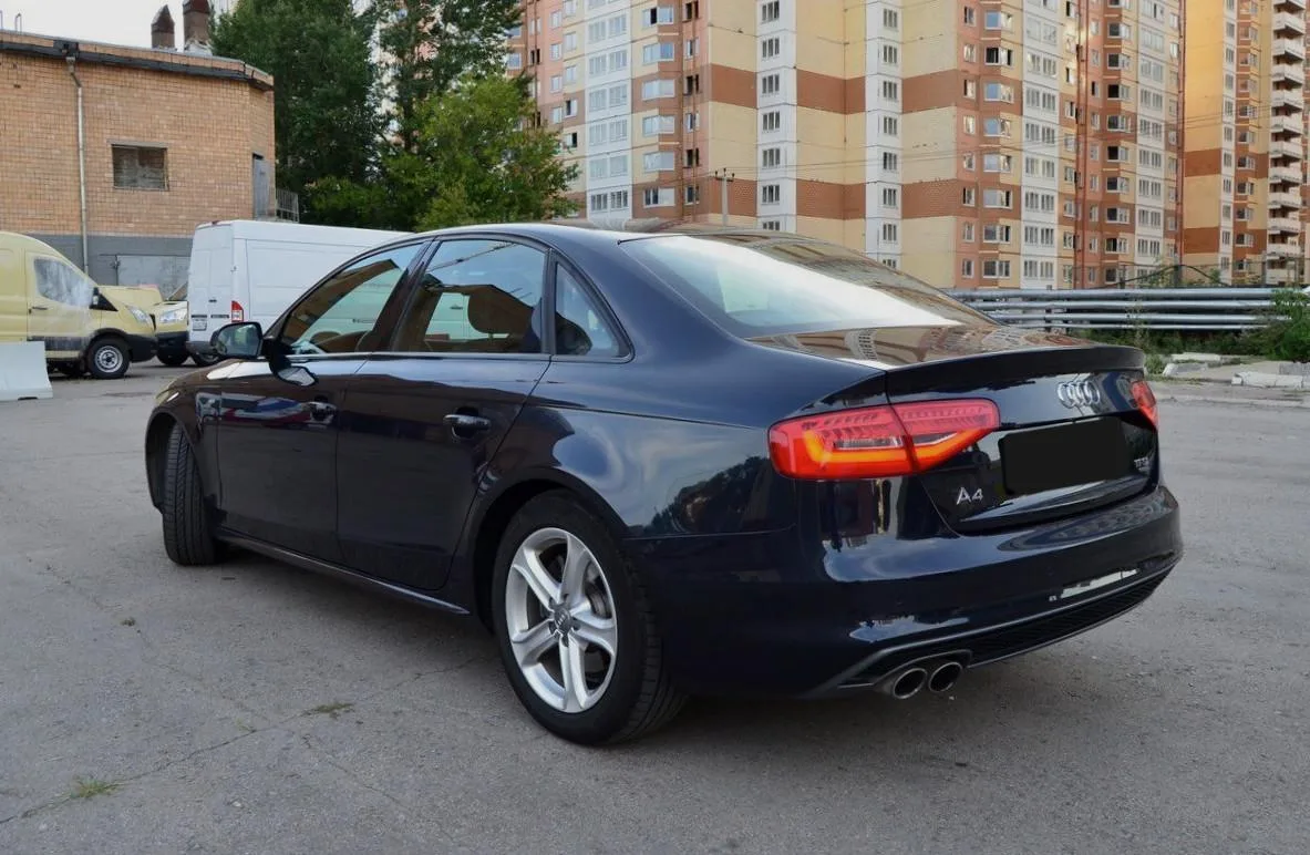 Audi A4