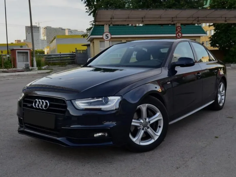 Audi A4 2014