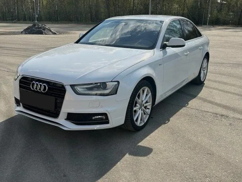 Audi A4 2014