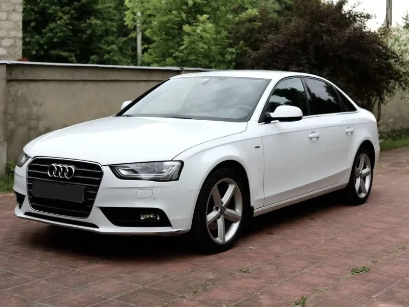 Audi A4 2014